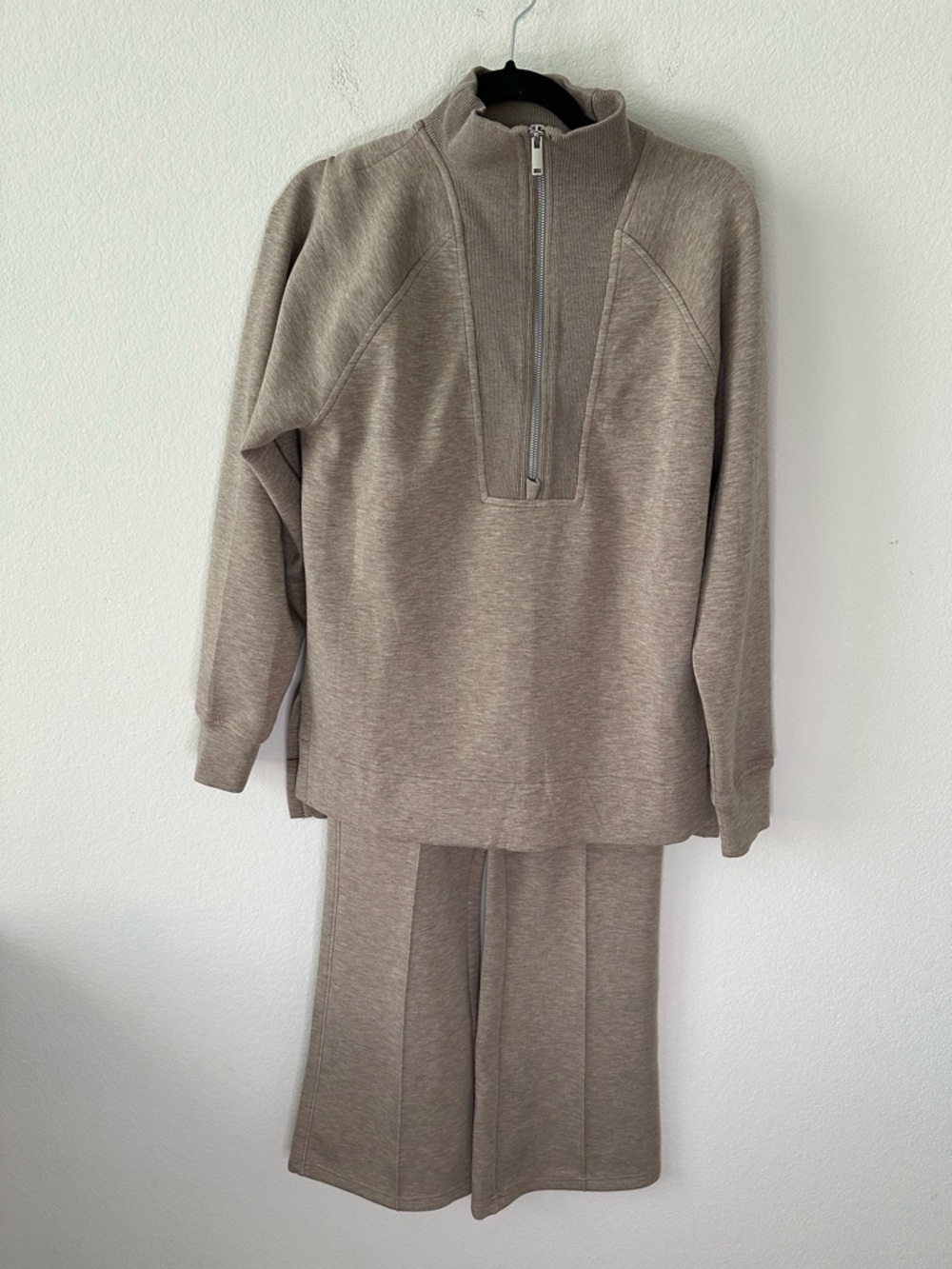 SPANX Brushed Airessentials Set in Birch Heather SZ S/SP - Picture 2 of 6